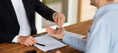 Quel est le salaire d’un conseiller immobilier débutant ?